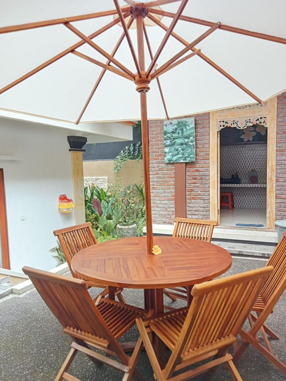 Lavista Guesthouse Ubud Esterno foto