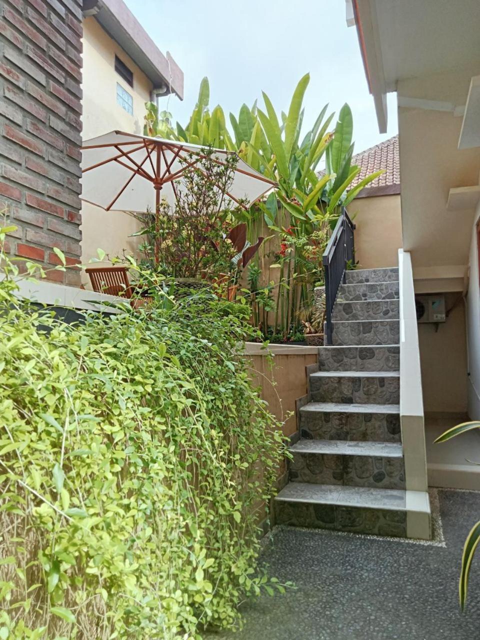 Lavista Guesthouse Ubud Esterno foto